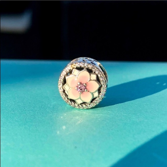 Pandora Magnolia Bloom Charm - Picture 5 of 5